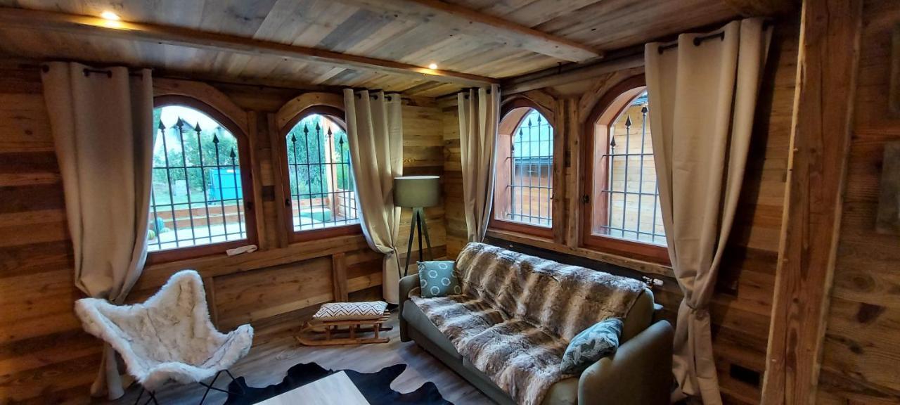 Chalet Serre Cambeou Piscine&Spa Сен-Шафре Экстерьер фото
